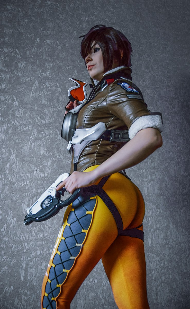 Cosplay hot tracer 47 Hot