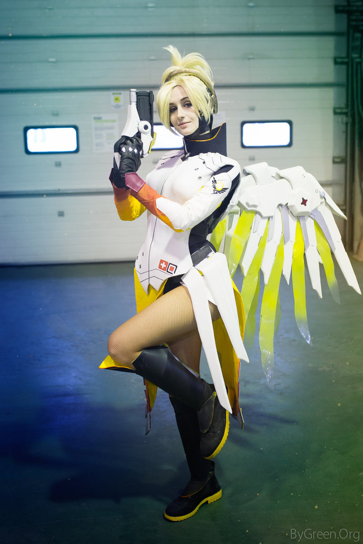 Mercy Cosplay 18 – Telegraph