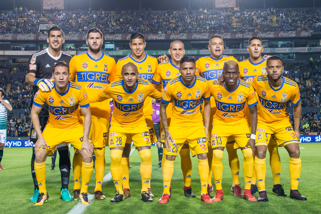 Tigres Team Photo