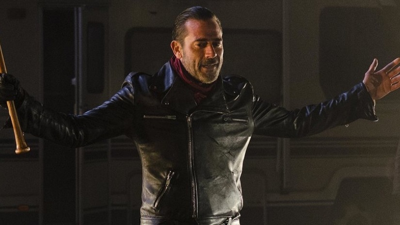 Jeffrey Dead Morgan emerges as Negan.