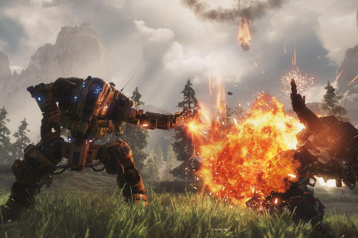 A mech versus mech fight in Titanfall 2