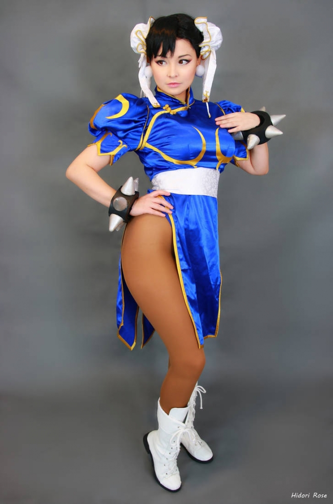 Hot Chun Li Cosplay