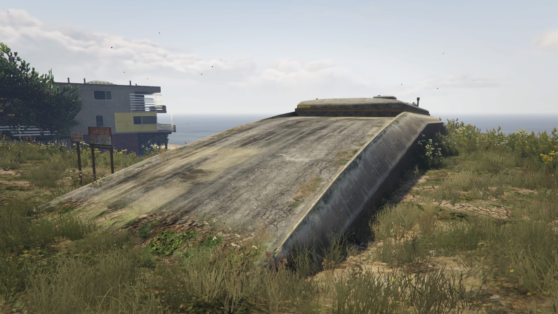 The elegant Chumash Bunker with ocean front access.