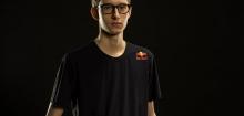 Bjergsen has numerous sponsors including energy drink company Red Bull