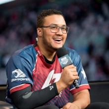 Aphromoo is known as one of the most outspoken LoL pros.