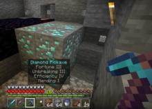 A fortune III pick axe and a full vein of diamond ores 