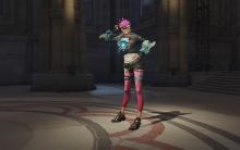 Tracer has many different legendary skins, like this one. 