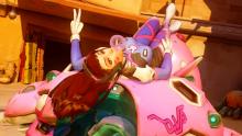 D.Va aka Hana Song hanging around in some downtime with her mech