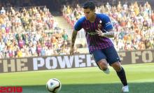 Philippe Coutinho moving with the ball