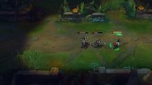 Akali gets ready to fight Draven and Darius