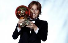 Modric with the previously mentioned Ballon D'or.