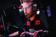 Olofmeister in the zone at ECS