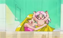 Illustrated by Naoko of a sentimental moment with Chbiusa and Usagi during bath time.