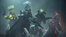 A fireteam in Gambit armor enter the fray.
