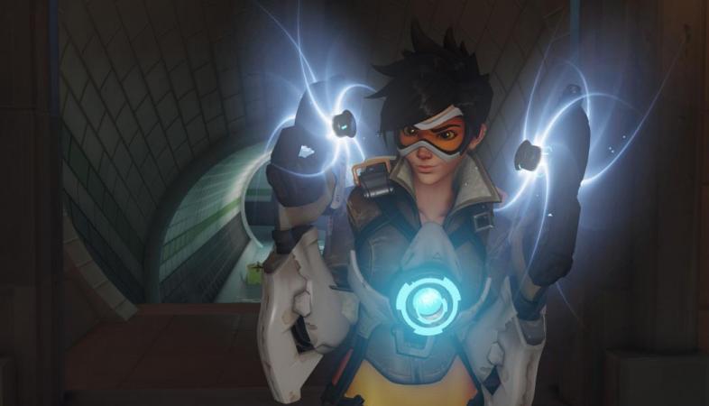An image of Tracer from Overwatch with guns charged and ready. 