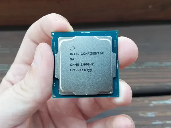Intel Core i5-8400 Chip The Core i5-8400 is a great mainstream gaming CPU