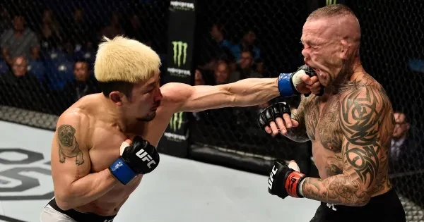 Can you strike with this much power? UFC top 10, UFC, UFC 4, UFC 4 top 10 combos, UFC 4 combos, UFC 4 best combos