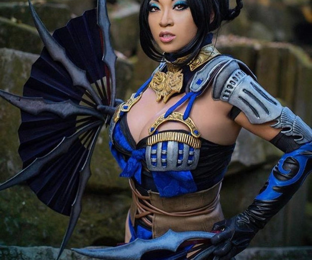 Best Kitana Cosplay