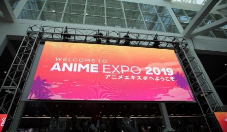 Ten tips to having fun at anime conventions. 