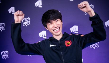 [Top 15] LoL Best Mid Player In The World